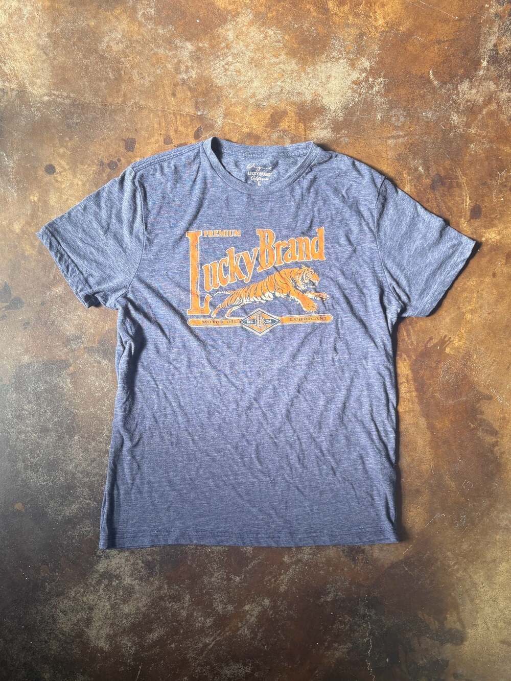Lucky Brand Men's Premium Motor Oil Tiger Graphic Crewneck T-Shirt Size Large